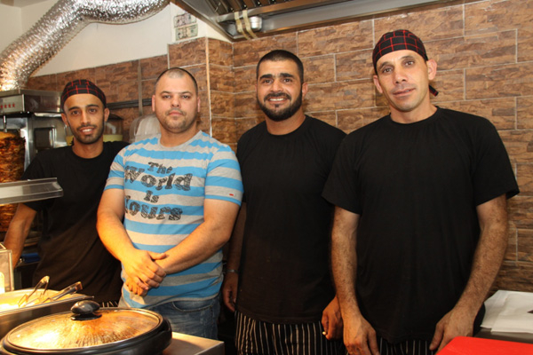 مطعم جويدي للشاورما في يافا بإدارة مصطفى أبو لسان - شاورما يعني جويدي